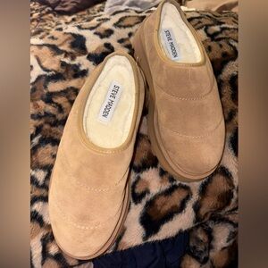 Steve Madden Beige Suede Slip-Ons NWOT